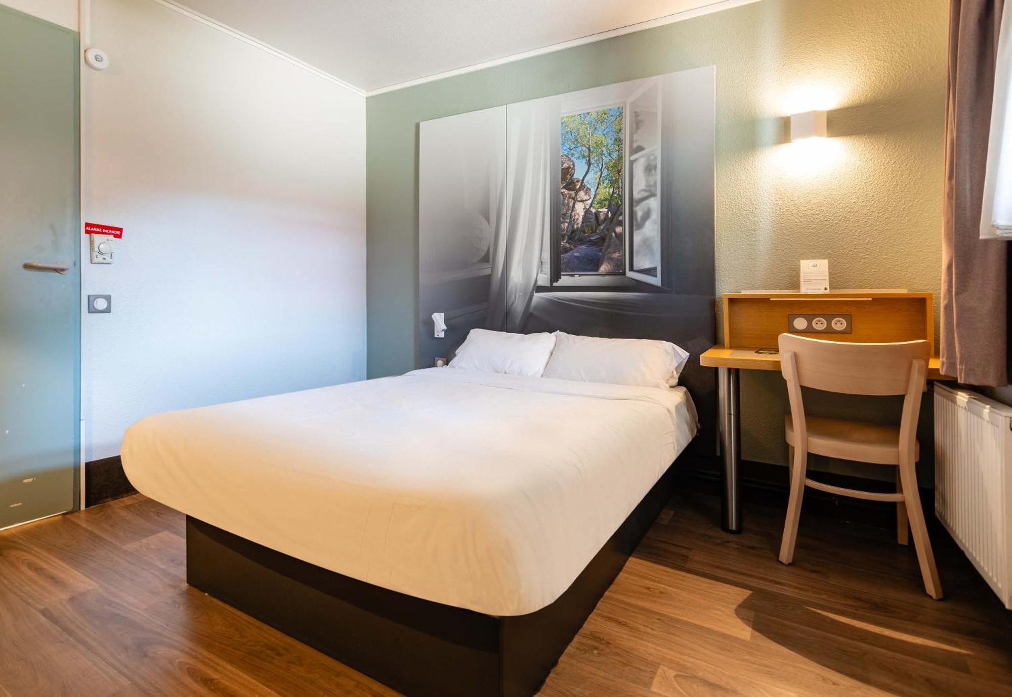 B&B Hotel Grenoble Universite 1 제이르 외부 사진