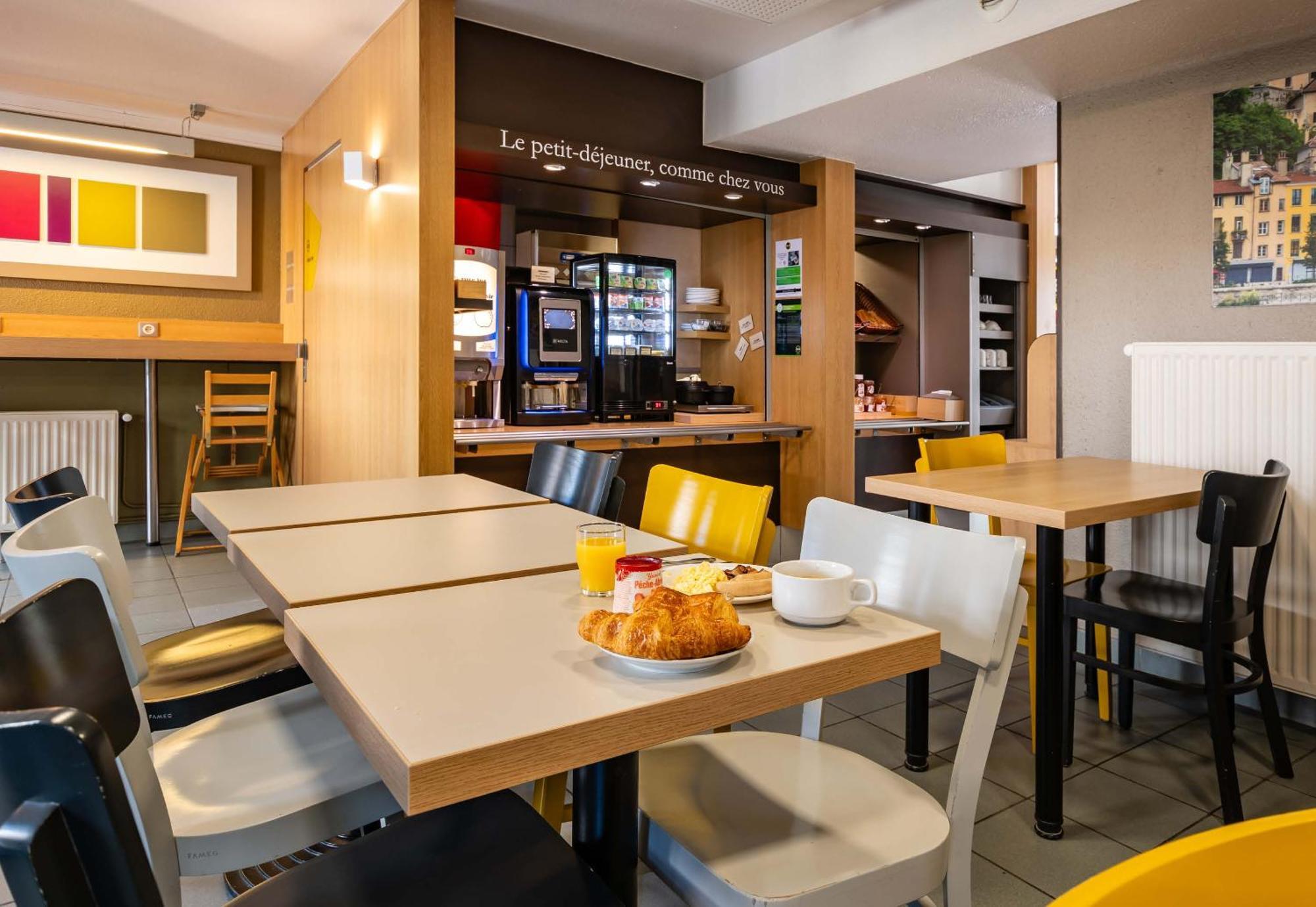 B&B Hotel Grenoble Universite 1 제이르 외부 사진