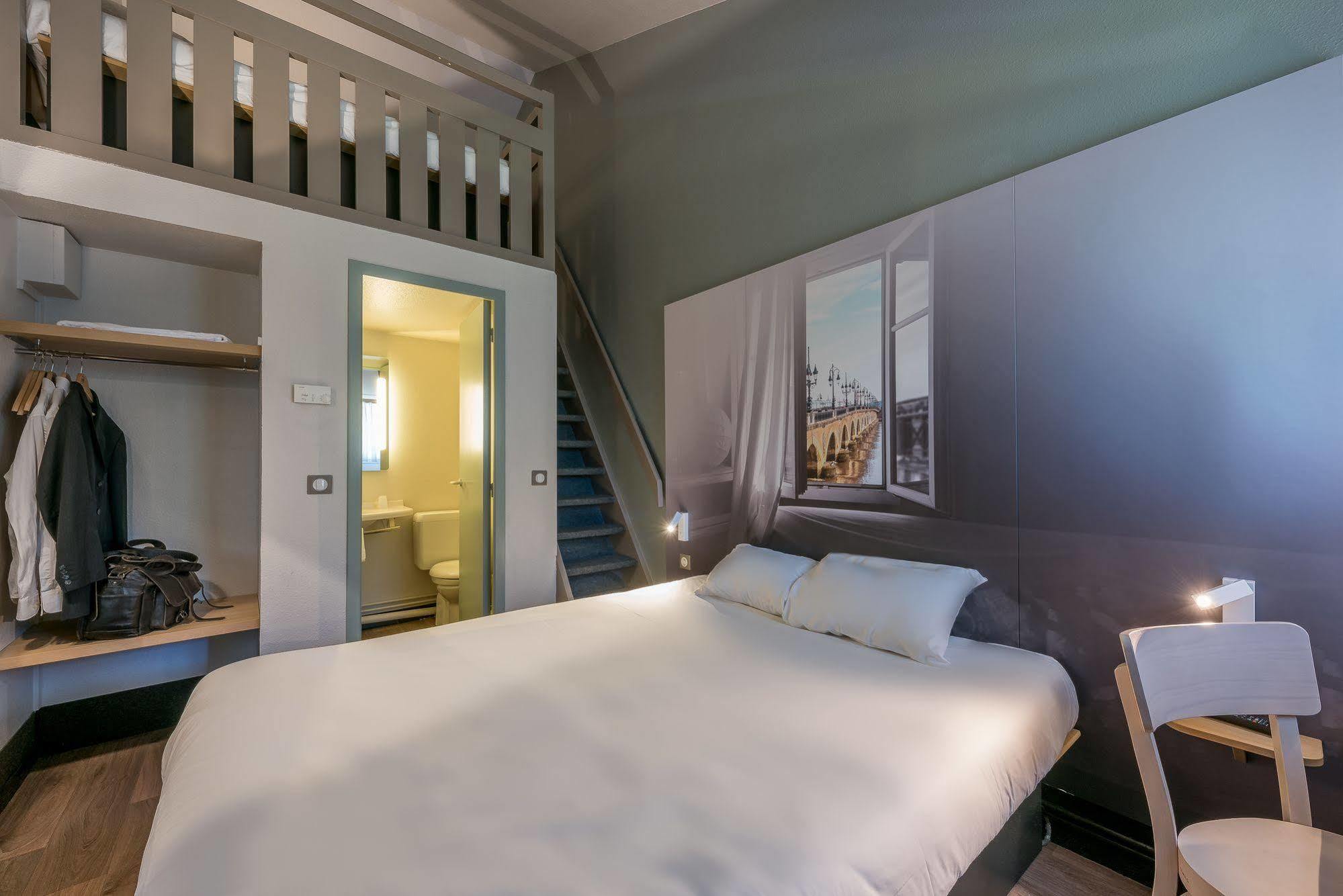 B&B Hotel Grenoble Universite 1 제이르 외부 사진
