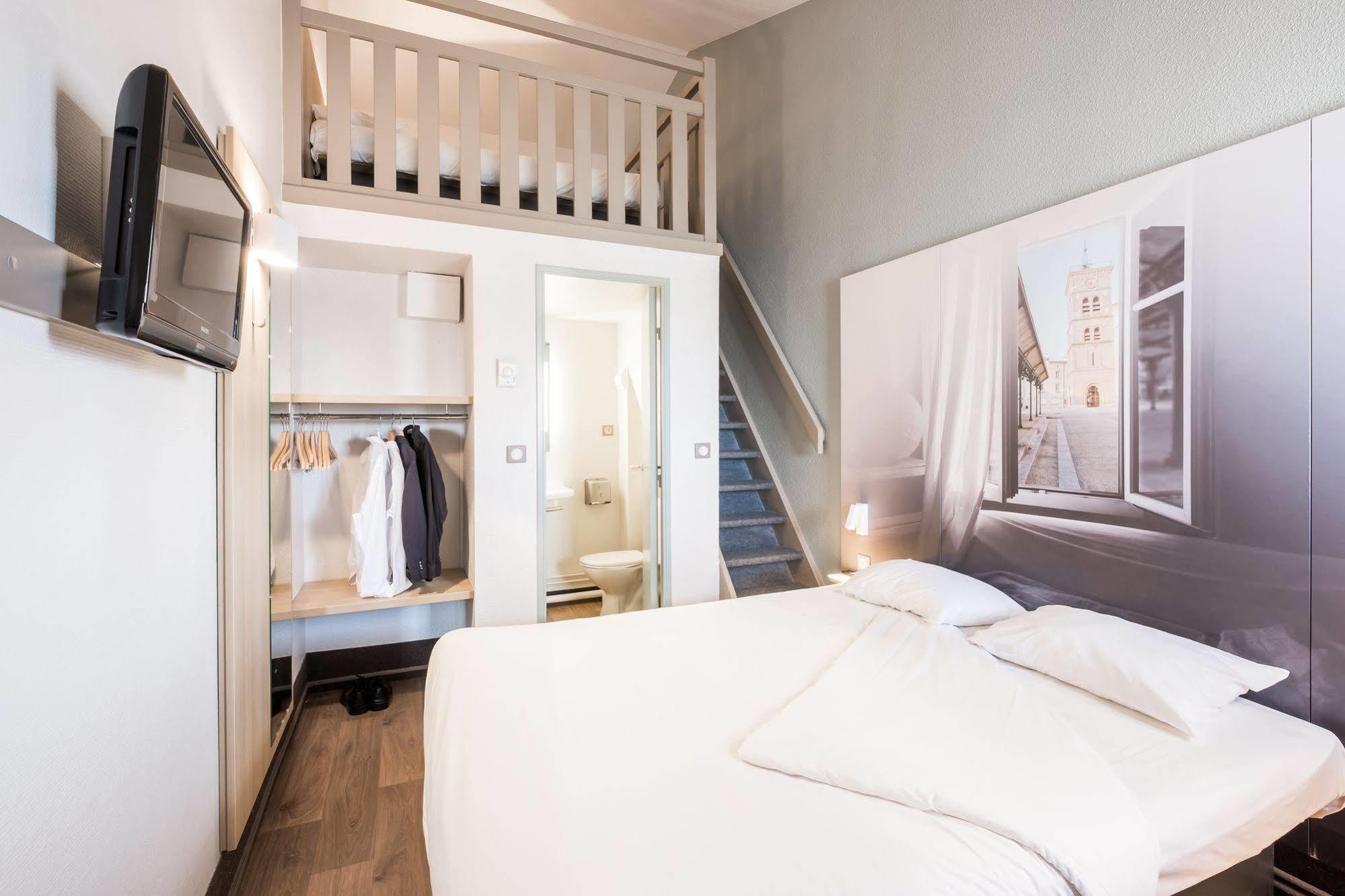 B&B Hotel Grenoble Universite 1 제이르 외부 사진