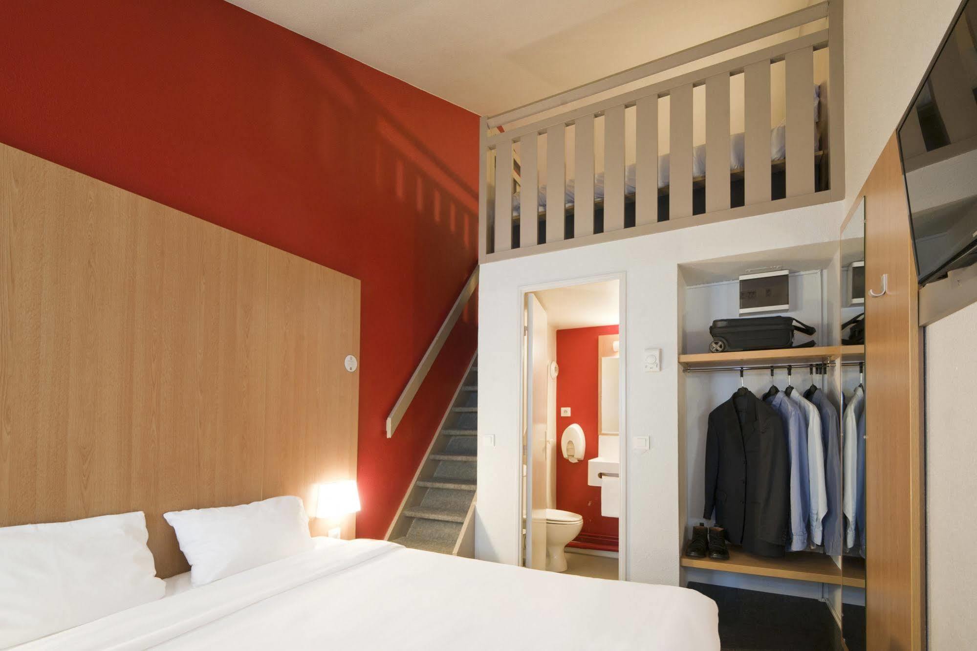 B&B Hotel Grenoble Universite 1 제이르 외부 사진