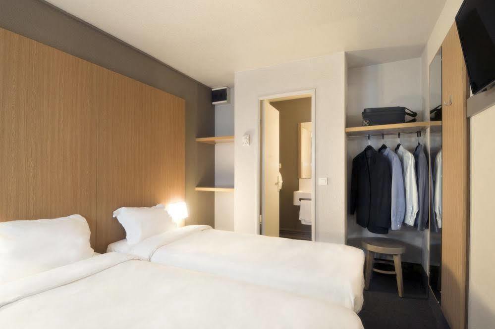 B&B Hotel Grenoble Universite 1 제이르 외부 사진